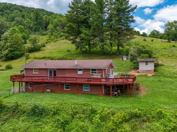 186 Gunport Dr, Duffield, VA 24244