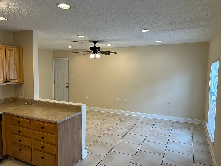3877 W Loyola Dr — Photo 5