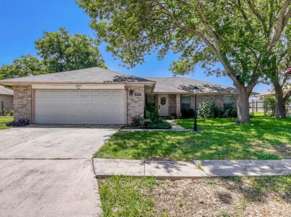 9210 SHADOW LAWN CIR, Converse, TX 78109