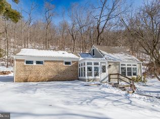 9 Old River Rd, Lambertville, NJ 08530