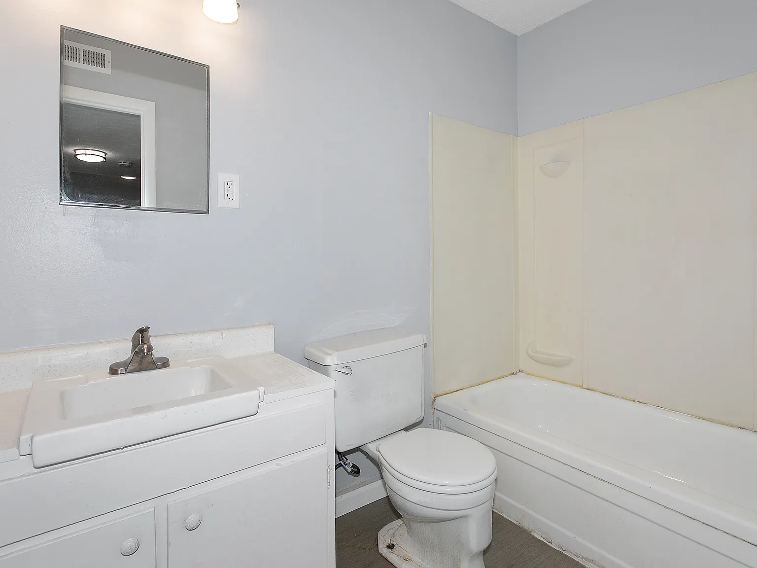 1 bed, $855 — Photo 4