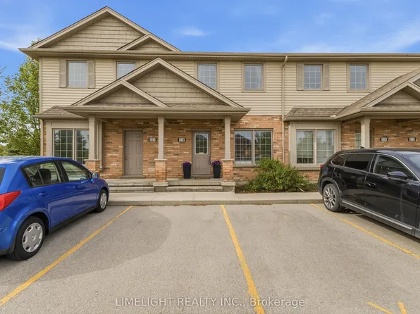 3320 Meadowgate Blvd #218, London, ON N6M 0A7