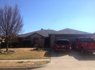 8005 Peregrine Trl, Arlington, TX 76001