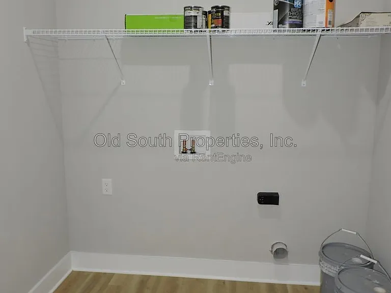 706 N F St #A — Photo 26