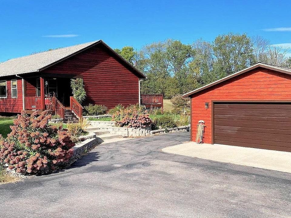 Zillow Lyndon Station Wi