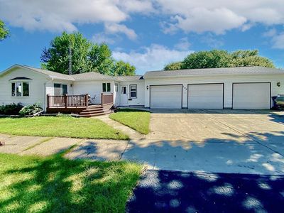 103 Hill St, Russell, MN, 56169