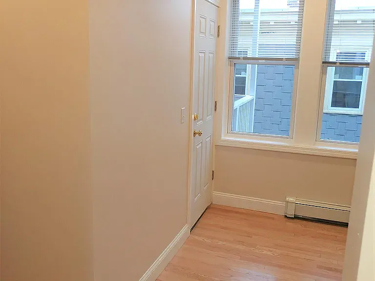 280 Brookline St #2L — Photo 7