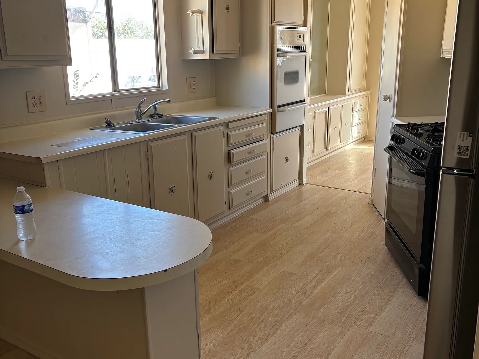 3 bed, 1400 sqft, $800 — Photo 4