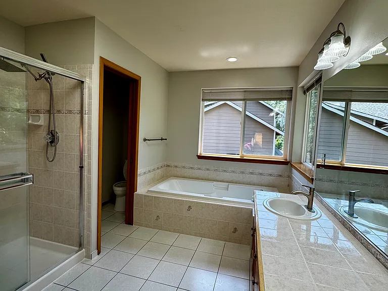 751 Bremerton Pl NE — Photo 15