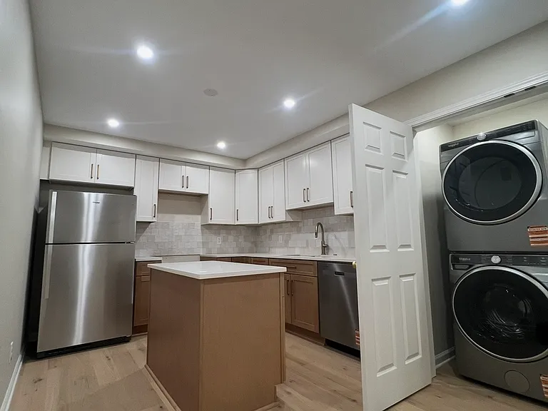 4996 N Peachtree Rd #1 — Photo 16