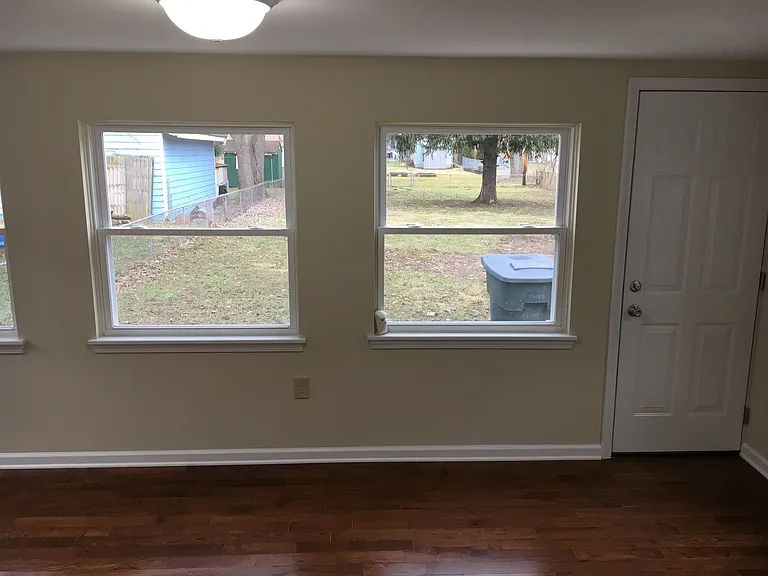1114 Acton Rd — Photo 10