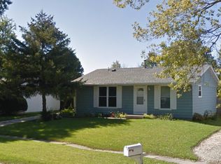 609 Bonnymeade Dr, Champaign, IL