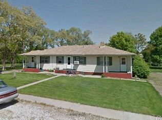 212 Elm St, Sutherland, NE 69165