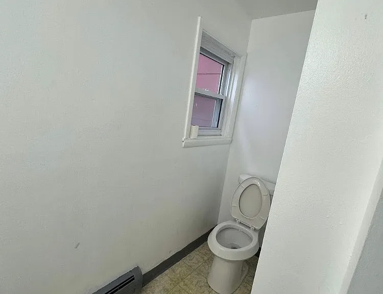 415 Washington Ave #1 — Photo 9