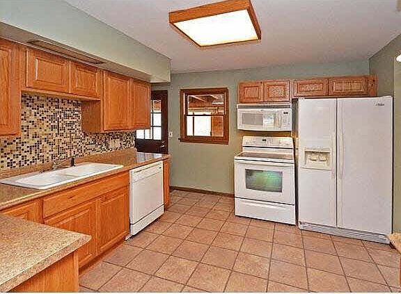 5th image of 7432 Shirley Place