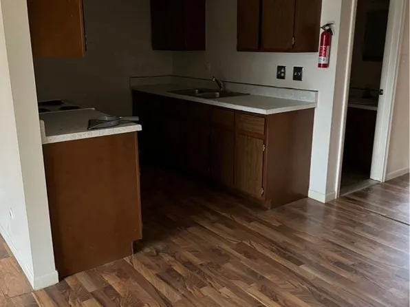 35920 Main St, New Baltimore, MI 48047