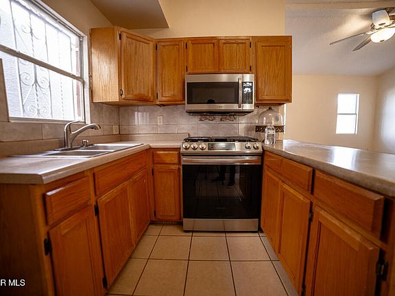 4th image of 3601 Waterspring Ln