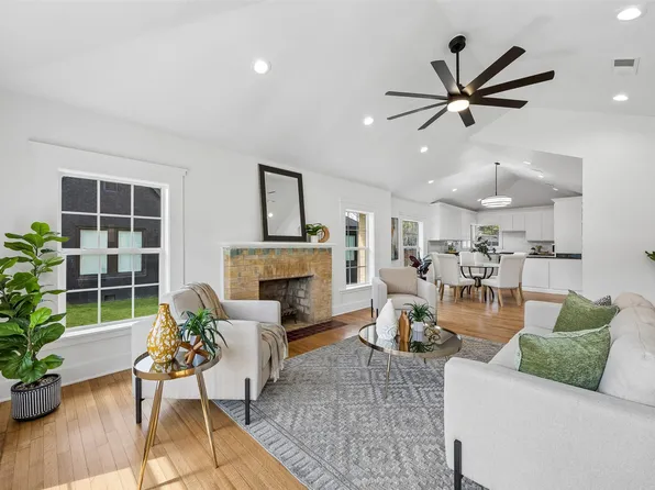 3335 Burlingdell Ave, Dallas, TX 75211