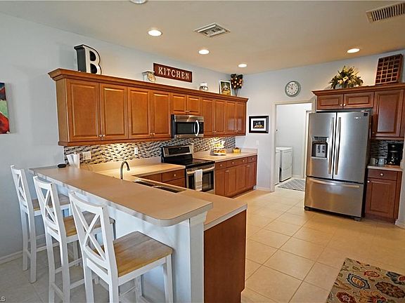 4th image of 9542 Blue Stone Cir