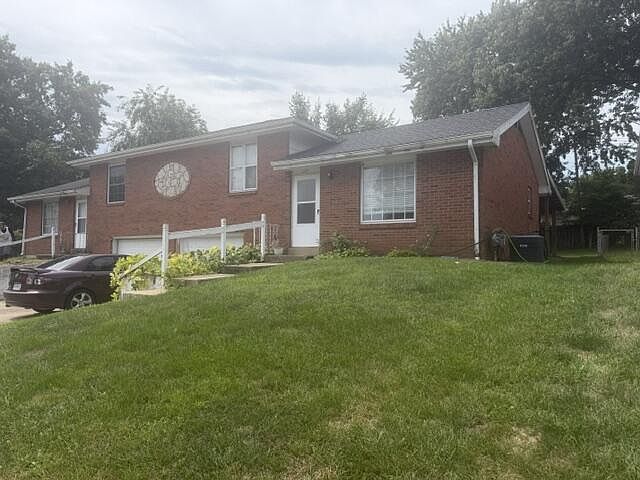 1st image of 126 & 128 Crescent Dr