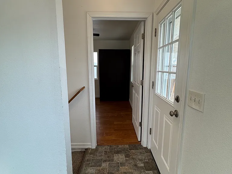 1338 Pine St — Photo 15