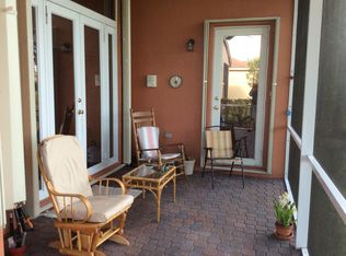 9845 Via Grande W, Wellington, FL 33411