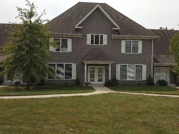 706 Canterbury Dr APT H, Fulton, MO 65251