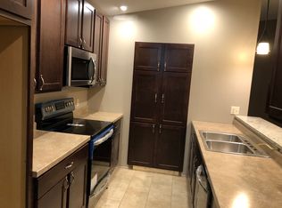 242 Field Crest Blvd NE, Cokato, MN 55321