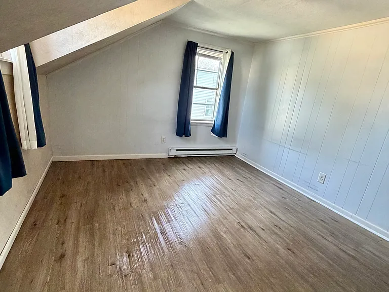 26 Wintworth St #2 — Photo 9