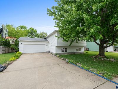 800 N Poplar Ave, Tea, SD, 57064
