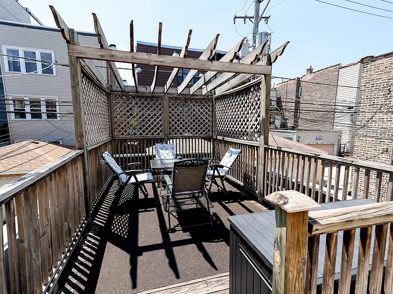 2219 W Rice St #1R — Photo 14