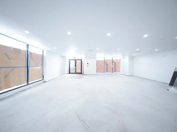 165-20 Sanford Avenue image 17 of 50