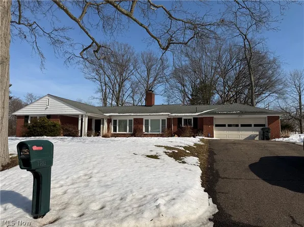 3252 Stahl Ave NW, Massillon, OH 44646