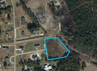 5 Woodrow Ln, Loris, SC 29569
