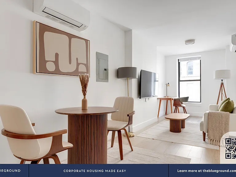 940 1st Ave #3R — Photo 5