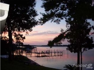 7210 Majestic Blvd, Navarre, FL 32566