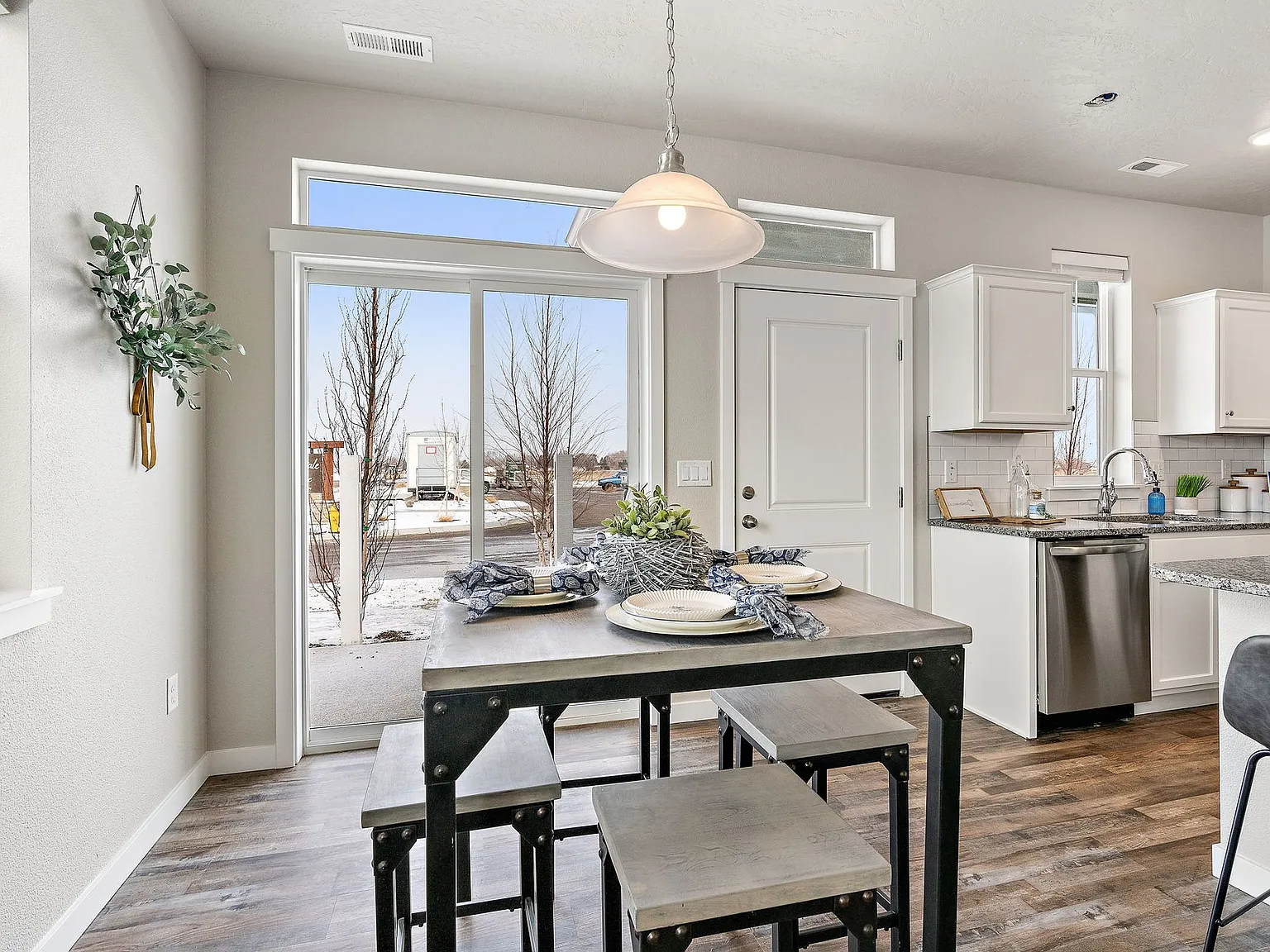 Sunnyvale Village Townhomes — Photo 4