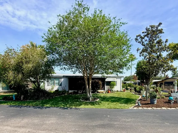 5992 Freedom Dr #46, Groveland, FL 34736