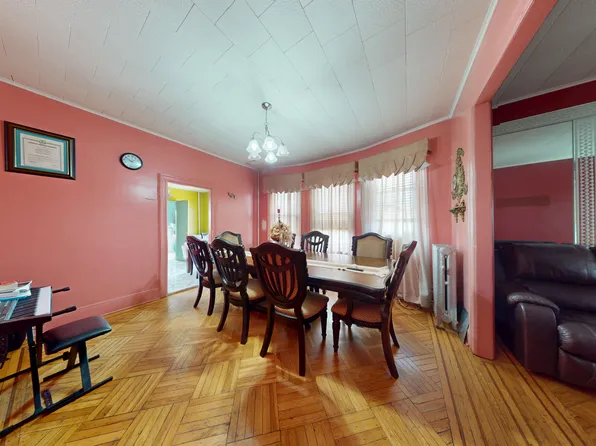 1563 East 46th Street image 5 of 19