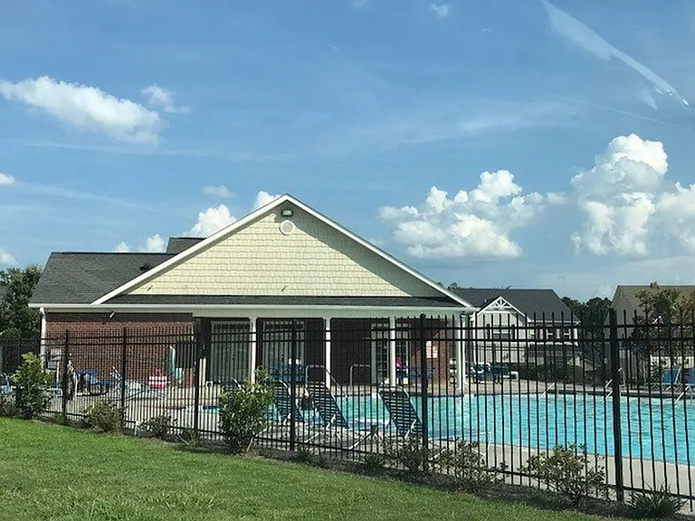 1074 Grove Landing Ln — Photo 1