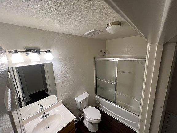4th image of 226 Wilson St NW #17