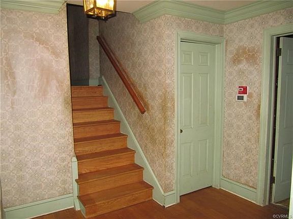 3rd image of 503 Chandler Cir