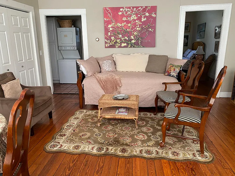 100 John St #1 — Photo 1