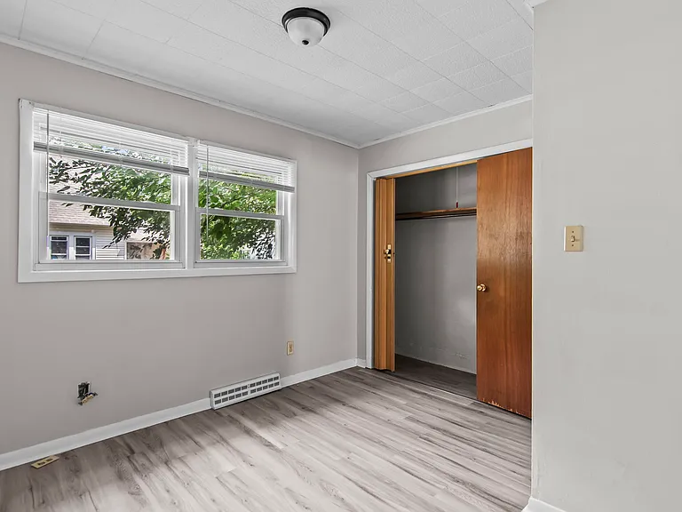 1220 N Bond St — Photo 15