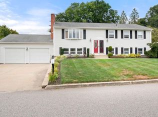 74 Juniper Dr, West Warwick, RI 02893