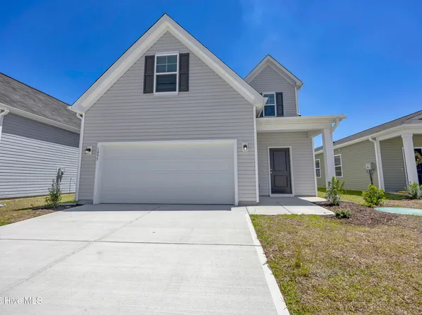 1095 Hanson Dr, Leland, NC 28451