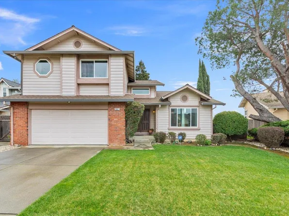 842 Vintage Ave, Fairfield, CA 94534