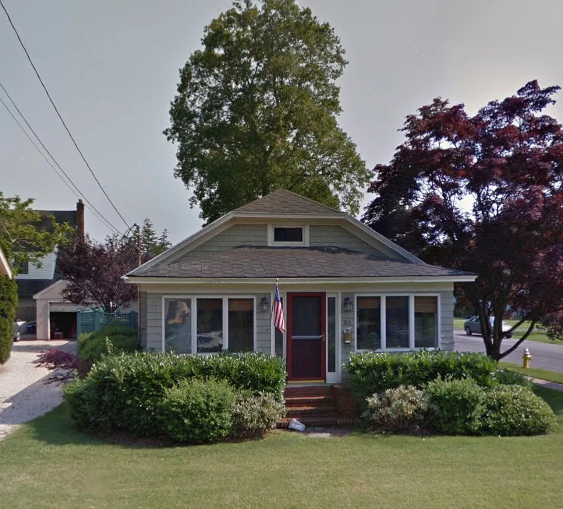 3 bed, $3,200 — Photo 1