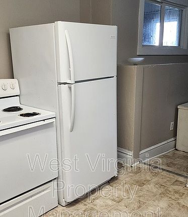 5th image of 811 N Oakwood Ave