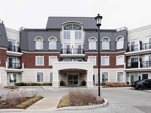 2300 Upper Middle Rd W #301, Oakville, ON L6M 0T4